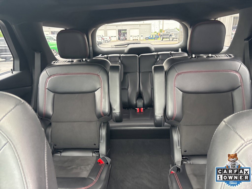 Used 2023 Ford Explorer ST-Line AWD/4WD image 26