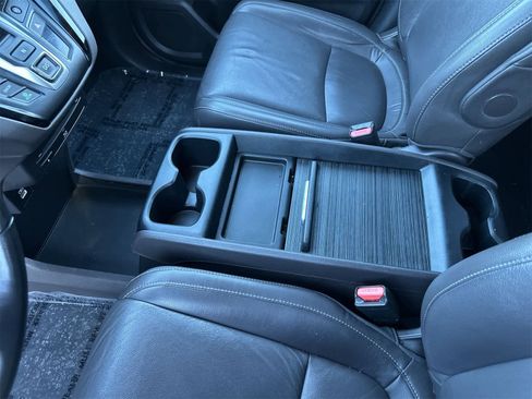 Used 2021 Honda Odyssey Touring image 19