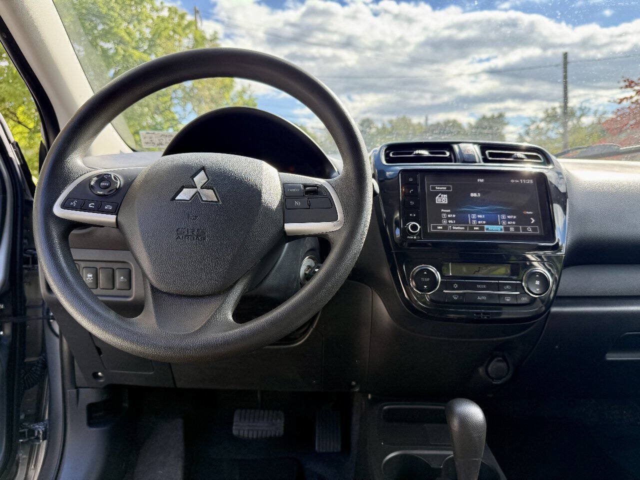 Used 2023 Mitsubishi Mirage SE FWD image 12