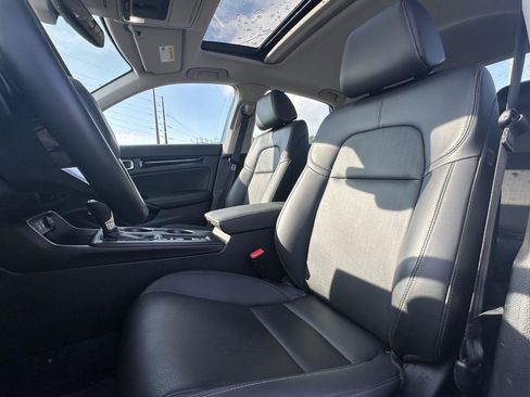 Used 2024 Honda Civic Touring image 11