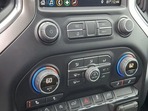 Used 2019 Chevrolet Silverado 1500 LT Trail Boss AWD/4WD image 9