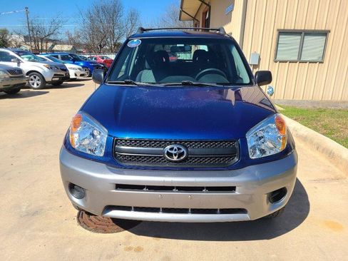 Used 2004 Toyota RAV4 2WD image 8