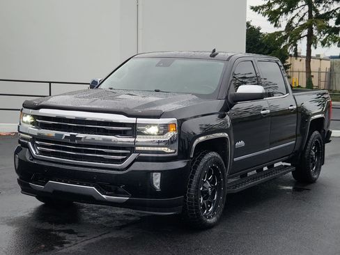 Used 2017 Chevrolet Silverado 1500 High Country image 1