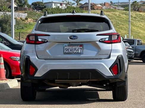 Used 2024 Subaru Crosstrek 2.0i Premium w/ Popular Package #4 image 6