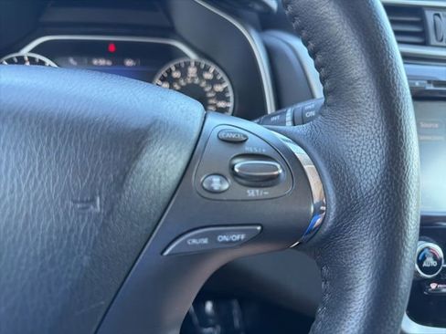 Used 2019 Nissan Murano SV w/ Premium Package image 21