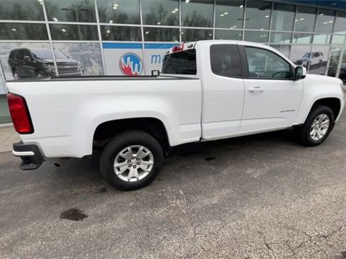 Used 2022 Chevrolet Colorado LT w/ Fleet Safety Package image 8