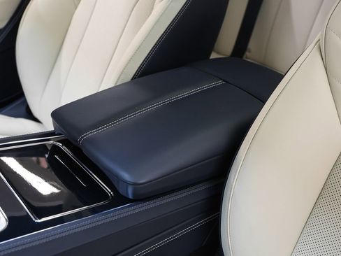 Used 2024 Bentley Continental GT image 51