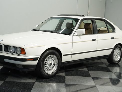Used 1989 BMW 525i Sedan image 6