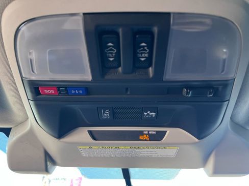 Used 2017 Subaru Impreza 2.0i Limited w/ Moonroof/BSD & Rcta/Eyesight image 37