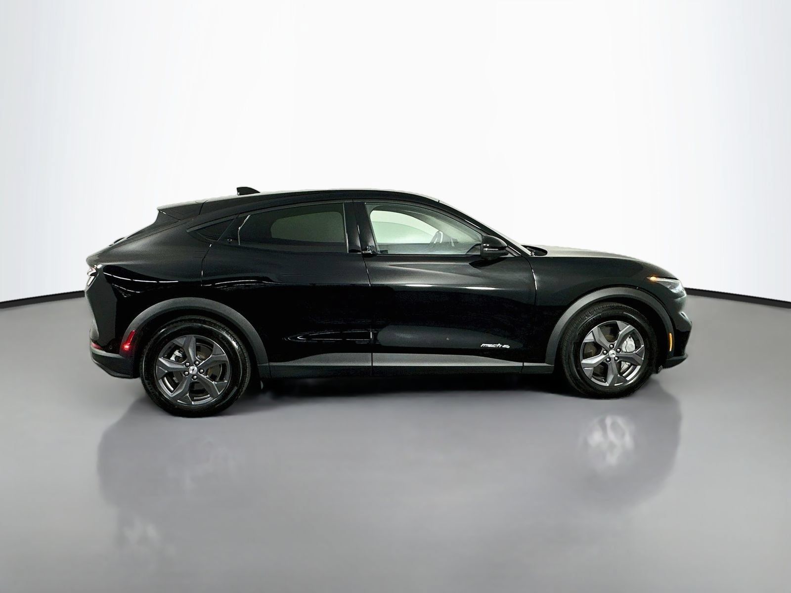 Used 2023 Ford Mustang Mach-E Select AWD/4WD image 8