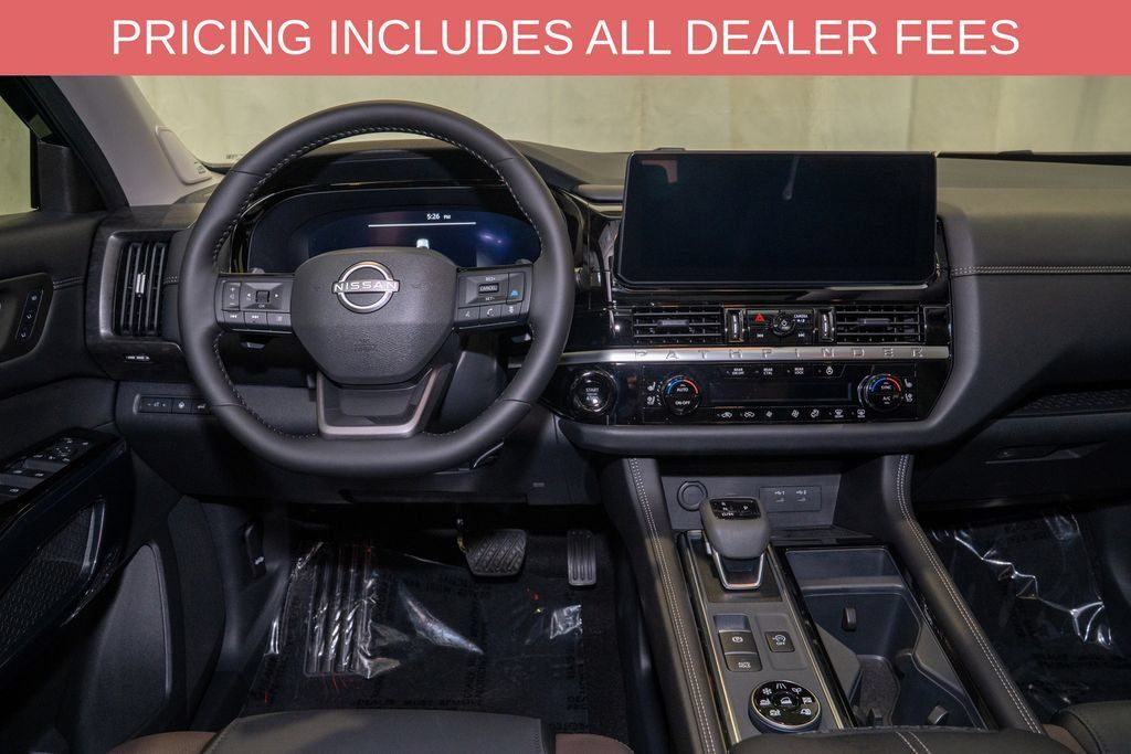Used 2026 Nissan Pathfinder Platinum w/ Cargo Package AWD/4WD image 7