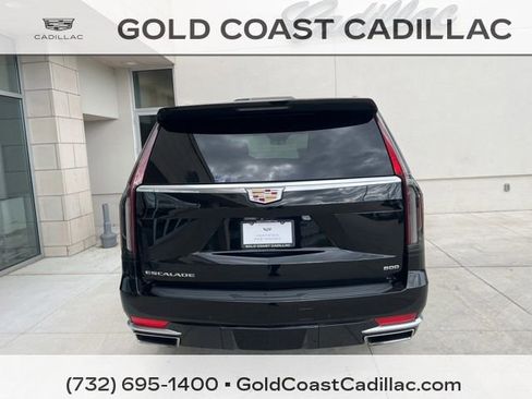 Certified 2024 Cadillac Escalade Premium Luxury w/ LPO, Floor Liner Package AWD/4WD image 6