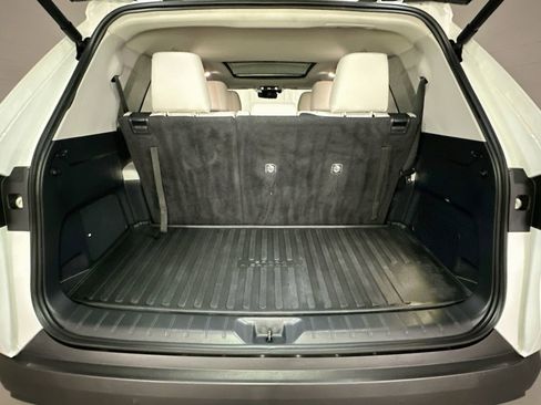 Used 2024 Toyota Grand Highlander AWD image 33