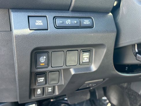 New 2026 Nissan Frontier PRO-4X w/ Pro-4x Convenience Package AWD/4WD image 19