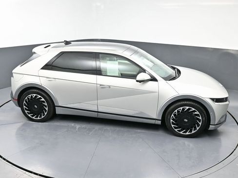 Used 2023 Hyundai Ioniq 5 Limited image 48