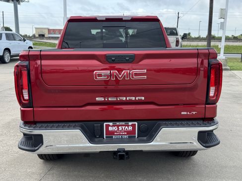 New 2026 GMC Sierra 1500 SLT RWD image 9