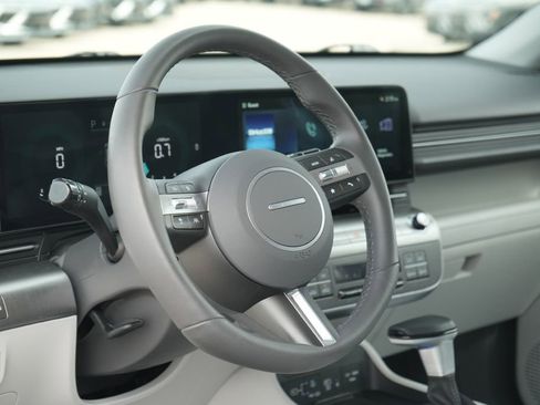 Used 2026 Hyundai Kona SEL Sport image 23