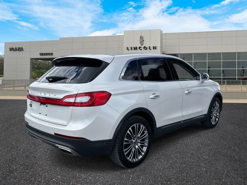 Used 2016 Lincoln MKX Reserve w/ Technology Package image 3