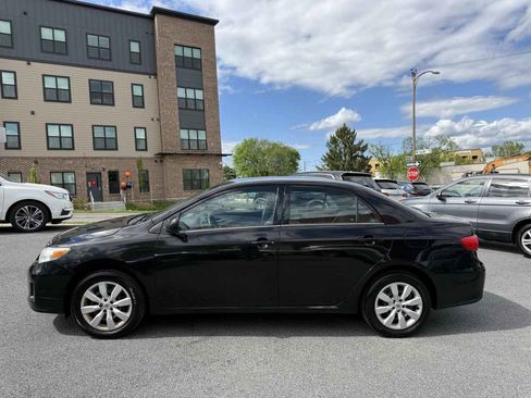 Used 2013 Toyota Corolla LE image 4