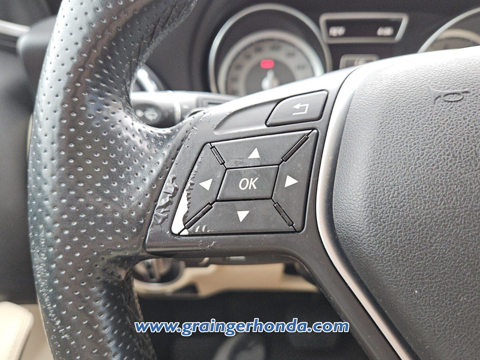 Used 2015 Mercedes-Benz GLA 250 image 19