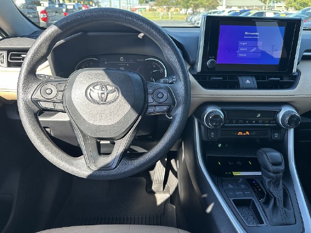 Certified 2024 Toyota RAV4 XLE FWD image 17