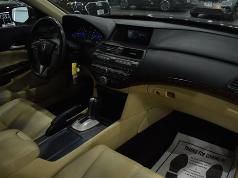 Used 2012 Honda Crosstour EX-L image 14