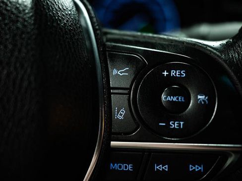 Used 2022 Toyota Avalon XSE w/ Carpet Mat Package (TMS) image 20