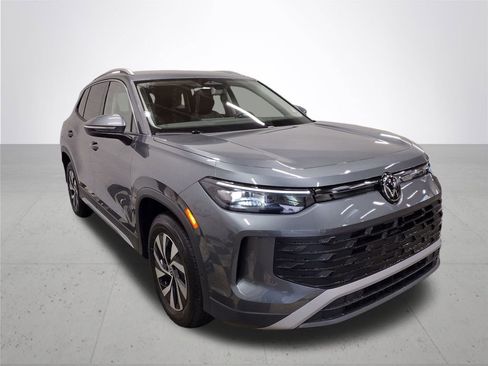 New 2026 Volkswagen Tiguan S image 4