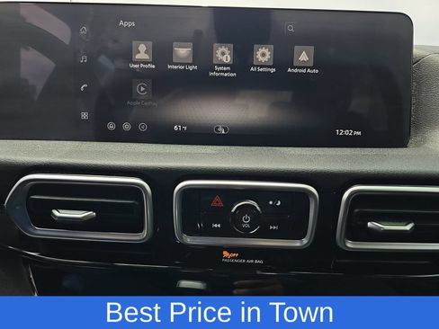 Used 2026 Nissan Sentra SV w/ Floor Mat Package FWD image 22