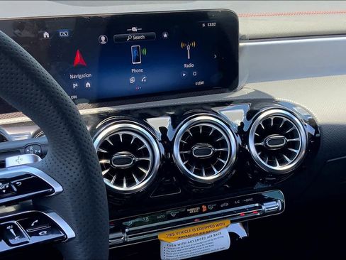 New 2025 Mercedes-Benz CLA 250 image 8