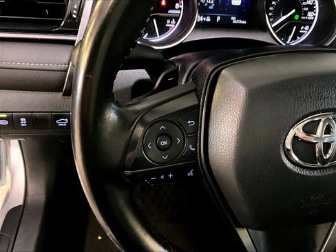 Used 2023 Toyota Camry SE image 23