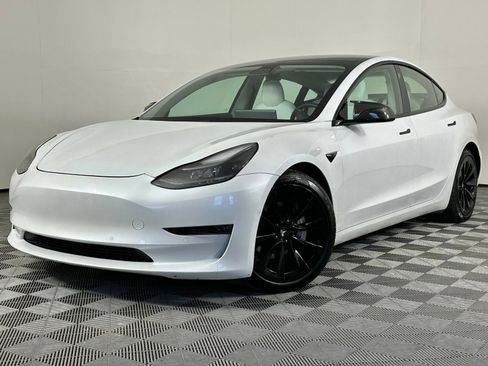 Used 2021 Tesla Model 3 Long Range AWD/4WD image 38