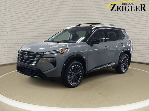 New 2026 Nissan Rogue Platinum image 1