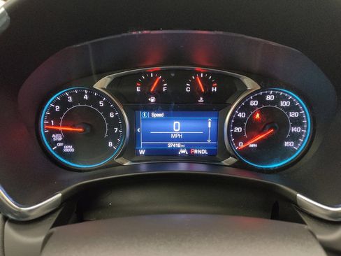 Used 2023 Chevrolet Equinox LT FWD image 23