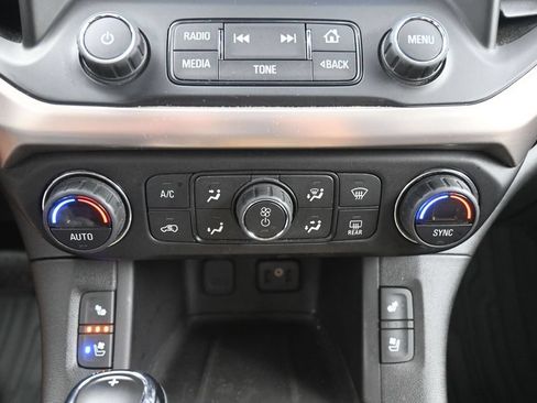 Used 2018 GMC Acadia Denali w/ Technology Package AWD/4WD image 12