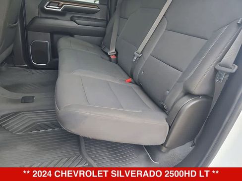 Used 2024 Chevrolet Silverado 2500 LT AWD/4WD image 20