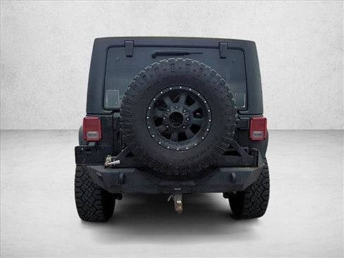 Used 2018 Jeep Wrangler Unlimited Sport w/ Connectivity Group image 6