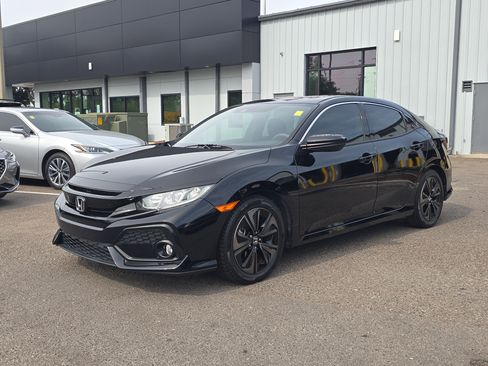 Used 2019 Honda Civic EX image 4