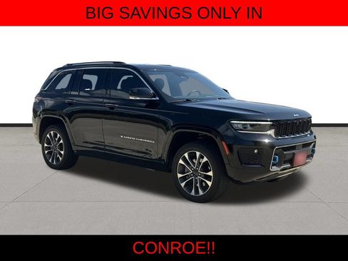 Used 2024 Jeep Grand Cherokee Overland w/ Advanced Protech Group III AWD/4WD image 3