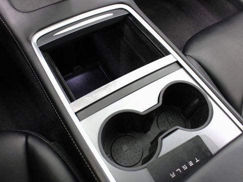 Used 2021 Tesla Model 3 Performance image 56