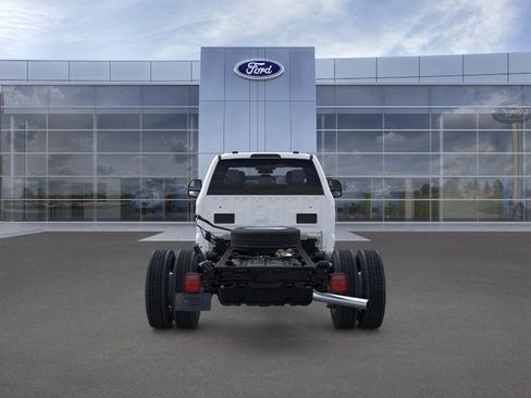 New 2026 Ford F550 4x4 Supercab Super Duty image 5
