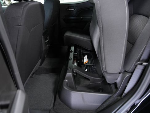 New 2026 GMC Canyon Elevation RWD image 24