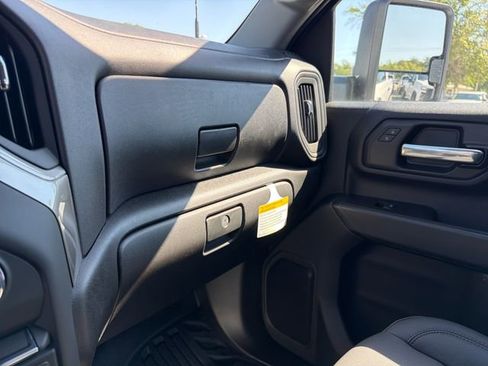 New 2026 Chevrolet Silverado 3500 W/T AWD/4WD image 13