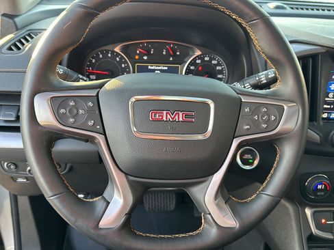 Used 2024 GMC Terrain AT4 image 18