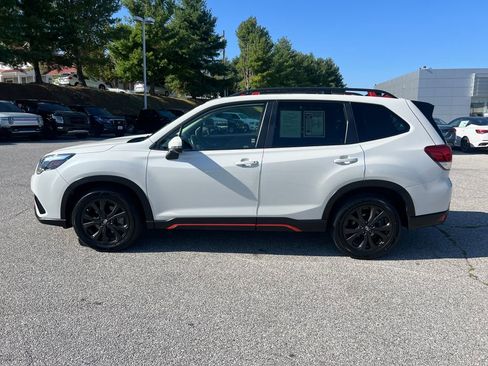 Used 2024 Subaru Forester Sport image 2