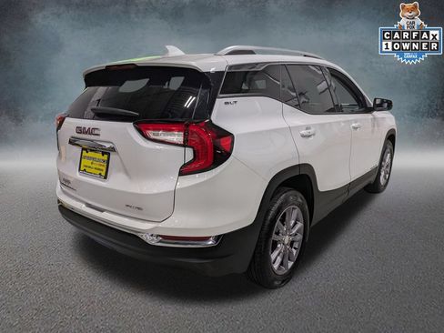 Used 2024 GMC Terrain SLT w/ Infotainment Package II AWD/4WD image 4