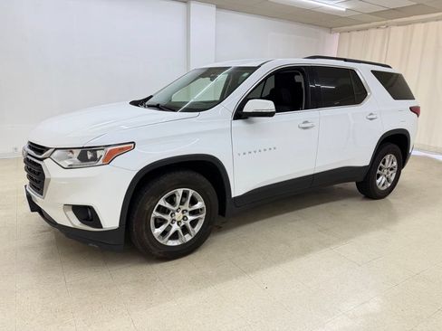 Used 2020 Chevrolet Traverse LT AWD/4WD image 1