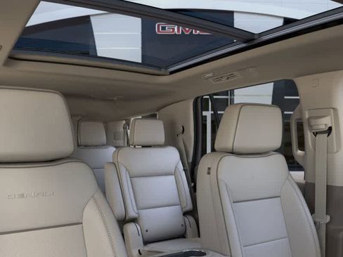 New 2026 GMC Yukon Denali w/ Sun & Power Step Package image 24
