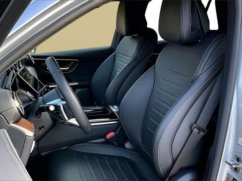 Certified 2025 Mercedes-Benz GLC 300 4MATIC image 24