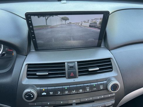 Used 2011 Honda Accord LX-P image 10